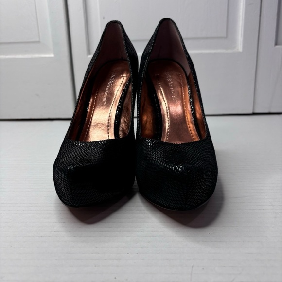 BCBGENERATION Black Parade Platform Pumps Size 7.5 - Picture 3 of 8